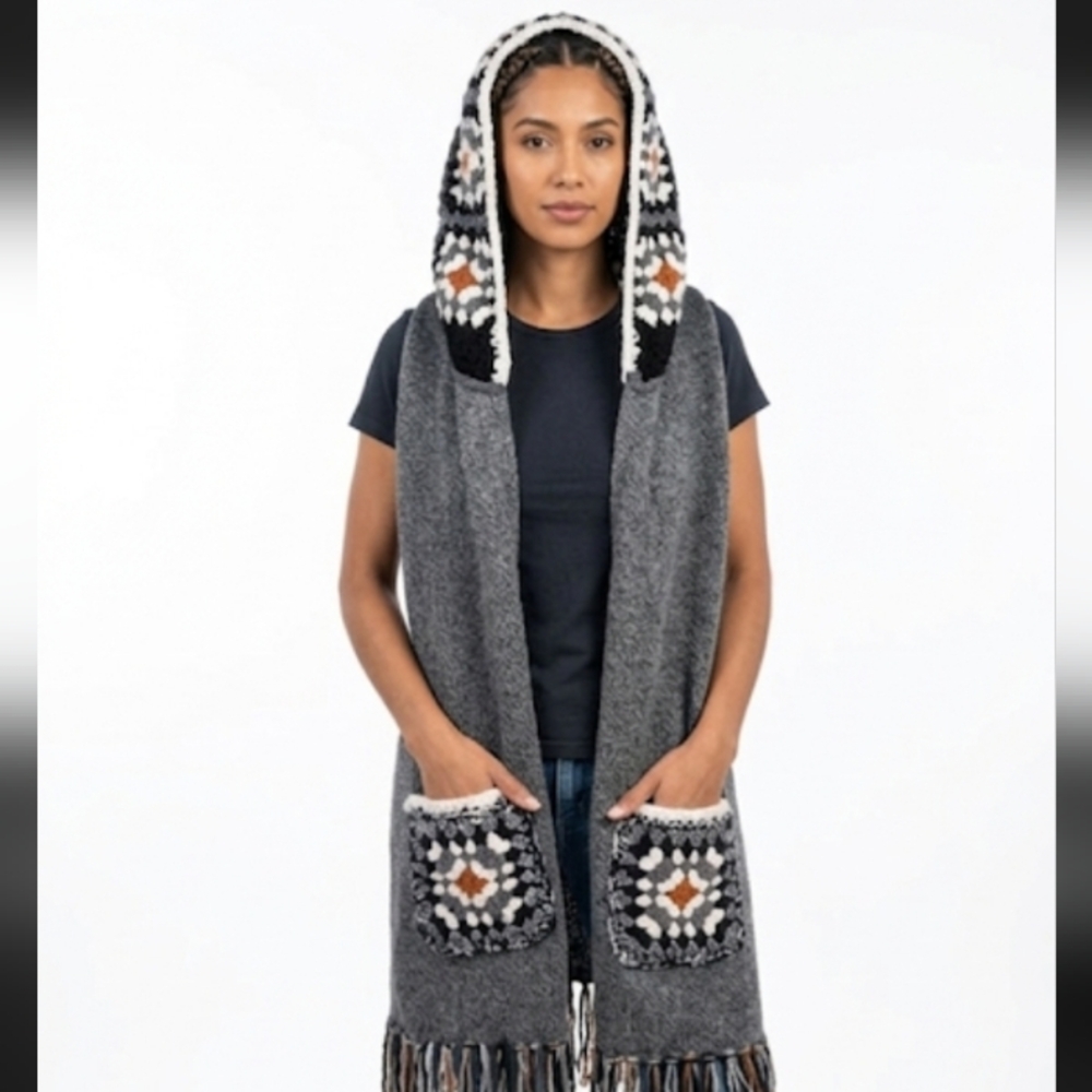 NEW Hand-Knitted Chunky Granny Squares Hood Scarf Wrap Pockets Fringe Gray Black